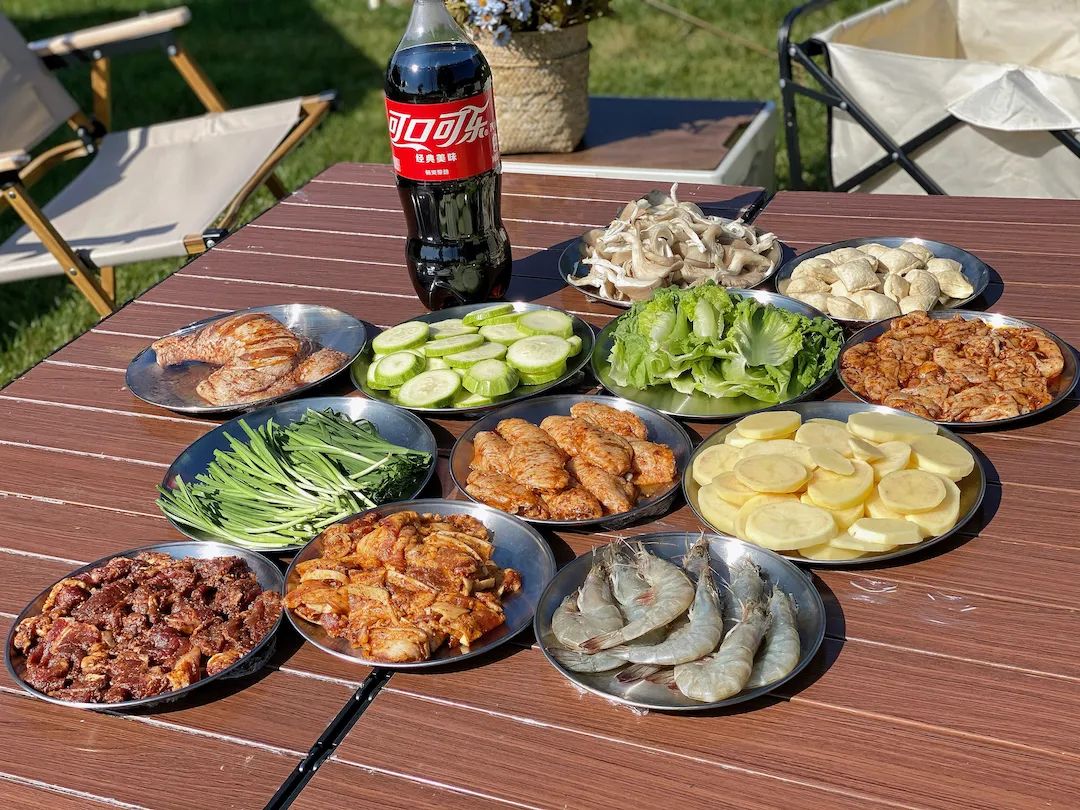 不出昆明人均100+就能拥有的快乐:轻奢露营+BBQ+萌宠+花式娱乐项目休闲区蓝鸢梦想 - Www.slyday.coM 不出昆明人均100+就能拥有的快乐:轻奢露营+BBQ+萌宠+花式娱乐项目休闲区蓝鸢梦想 - Www.slyday.coM