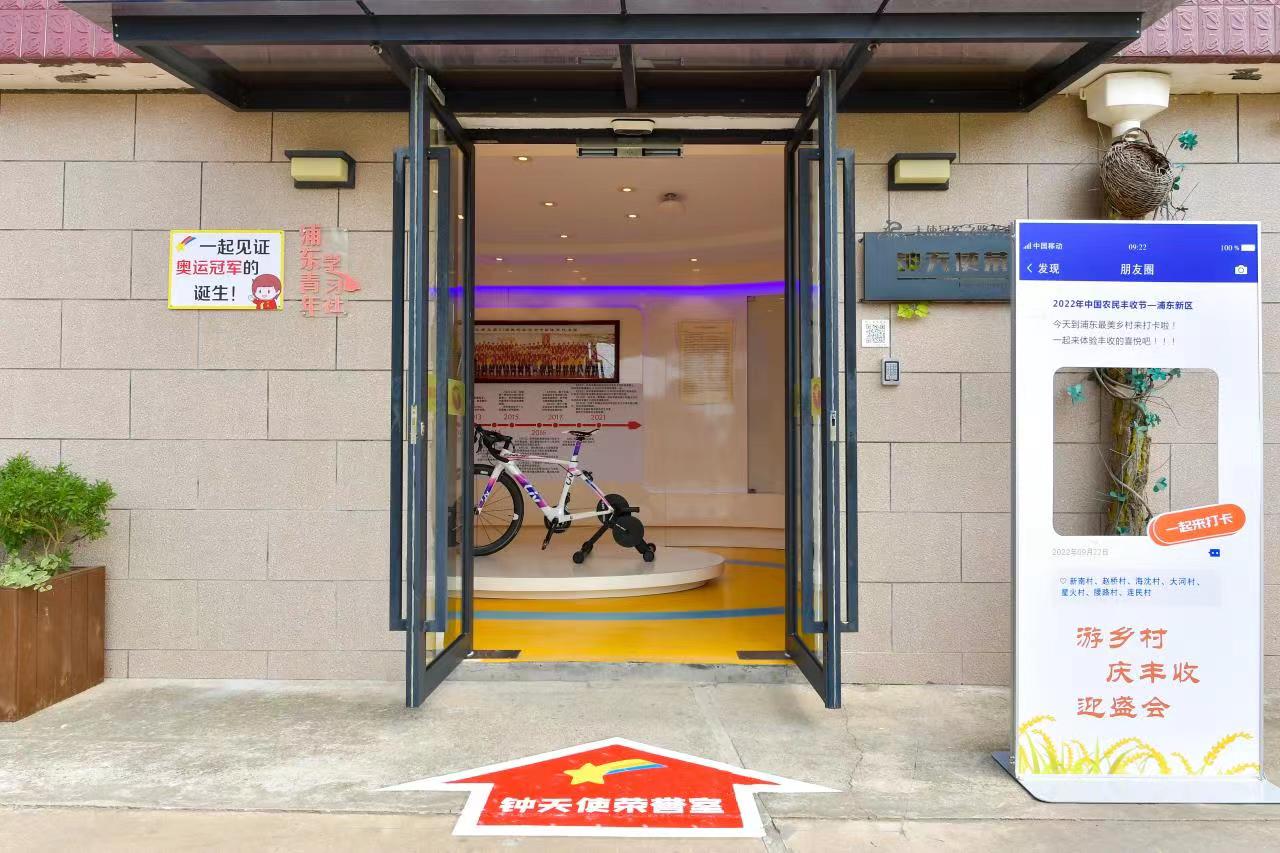 约大牌休闲区蓝鸢梦想 - Www.slyday.coM 约大牌休闲区蓝鸢梦想 - Www.slyday.coM