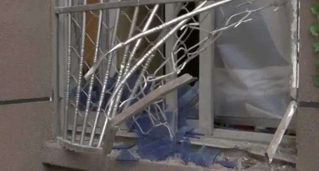 火场救下一家五口!六位平凡英雄找到了,被认定为见义勇为休闲区蓝鸢梦想 - Www.slyday.coM 火场救下一家五口!六位平凡英雄找到了,被认定为见义勇为休闲区蓝鸢梦想 - Www.slyday.coM