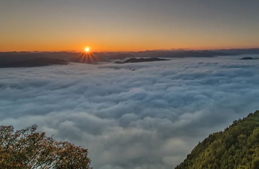 当星辰大海遇上七色云海休闲区蓝鸢梦想 - Www.slyday.coM 当星辰大海遇上七色云海休闲区蓝鸢梦想 - Www.slyday.coM