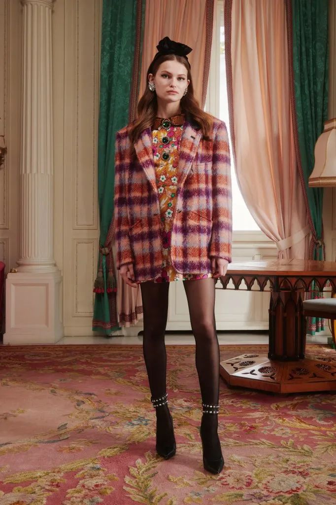 秋冬穿搭,谁又能不爱格纹呢休闲区蓝鸢梦想 - Www.slyday.coM 秋冬穿搭,谁又能不爱格纹呢休闲区蓝鸢梦想 - Www.slyday.coM