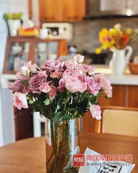 晚安十点(2022.10.13)丨这群南宁人又有新玩物!想成为一个浪漫的人,从这件事开始→休闲区蓝鸢梦想 - Www.slyday.coM 晚安十点(2022.10.13)丨这群南宁人又有新玩物!想成为一个浪漫的人,从这件事开始→休闲区蓝鸢梦想 - Www.slyday.coM