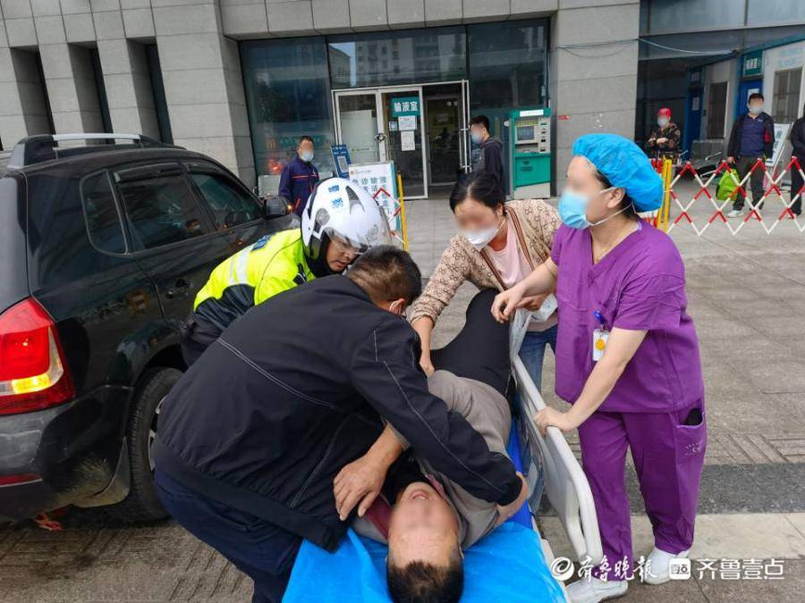 早晚高峰时段火速护送,黄岛交警铁骑一天送两名伤病员及时就医休闲区蓝鸢梦想 - Www.slyday.coM 早晚高峰时段火速护送,黄岛交警铁骑一天送两名伤病员及时就医休闲区蓝鸢梦想 - Www.slyday.coM