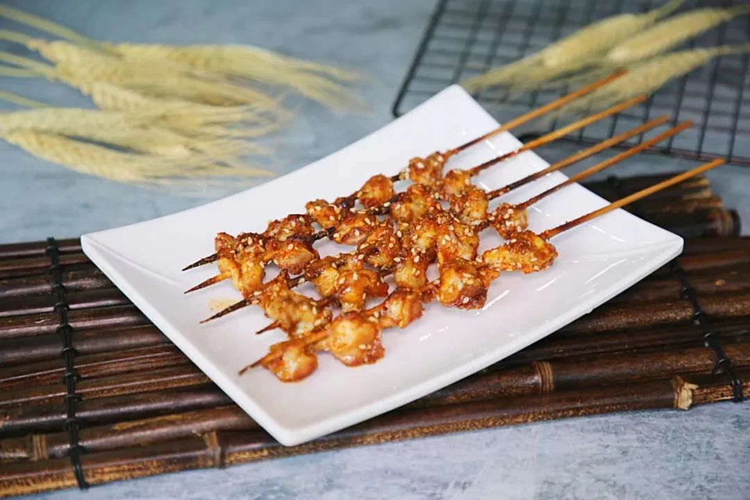 一口入魂的湛江带壳生蚝堆成山!今晚八点半,就在广西玉林这家店!休闲区蓝鸢梦想 - Www.slyday.coM 一口入魂的湛江带壳生蚝堆成山!今晚八点半,就在广西玉林这家店!休闲区蓝鸢梦想 - Www.slyday.coM