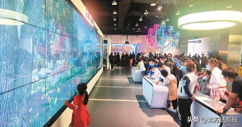 非凡十年·镜观吉变休闲区蓝鸢梦想 - Www.slyday.coM 非凡十年·镜观吉变休闲区蓝鸢梦想 - Www.slyday.coM