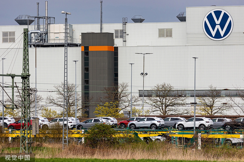 大众宣布168亿在华投资项目,德媒:有助于其迅速恢复竞争力休闲区蓝鸢梦想 - Www.slyday.coM 大众宣布168亿在华投资项目,德媒:有助于其迅速恢复竞争力休闲区蓝鸢梦想 - Www.slyday.coM