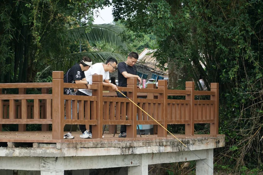 我和秋天有个约定 体味澄迈自然之美 “幸福澄迈 听众招募游活动”正式启动休闲区蓝鸢梦想 - Www.slyday.coM 我和秋天有个约定 体味澄迈自然之美 “幸福澄迈 听众招募游活动”正式启动休闲区蓝鸢梦想 - Www.slyday.coM