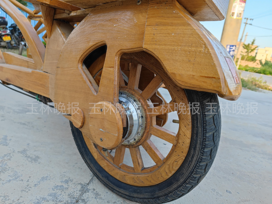 太牛了!玉林6旬大爷手工打造木制电动车,能开60公里休闲区蓝鸢梦想 - Www.slyday.coM 太牛了!玉林6旬大爷手工打造木制电动车,能开60公里休闲区蓝鸢梦想 - Www.slyday.coM