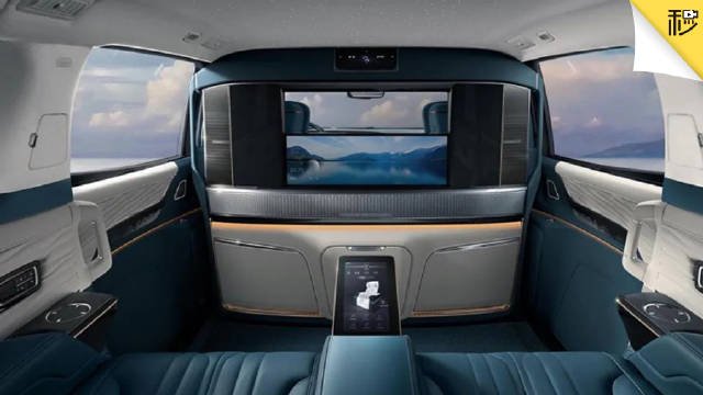 近日，别克世纪CENTURY首批量产车正式下线……