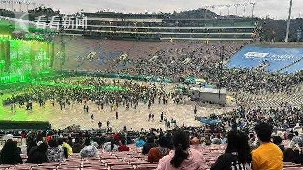 视频|大丢脸!美最大韩流演唱会一半艺人因签证不能去休闲区蓝鸢梦想 - Www.slyday.coM 视频|大丢脸!美最大韩流演唱会一半艺人因签证不能去休闲区蓝鸢梦想 - Www.slyday.coM