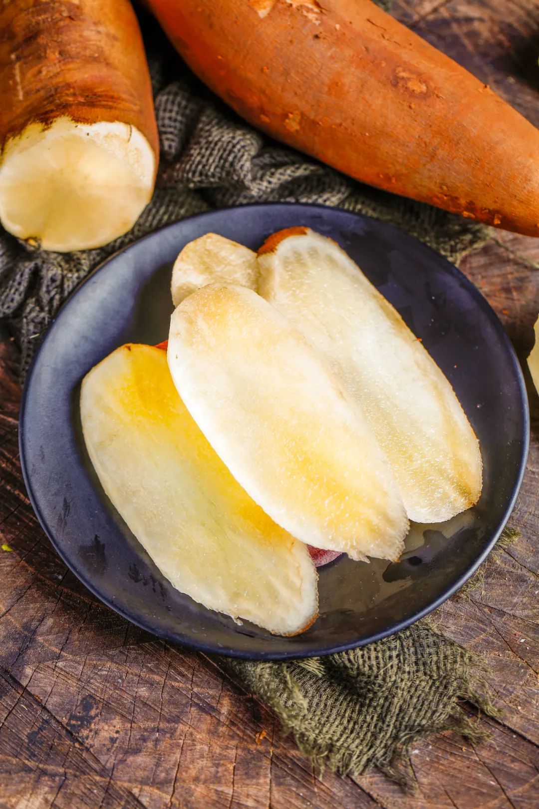 它长得像红薯,却是“人间仙果”!吃了通便顺畅、血糖降,比梨还多汁~休闲区蓝鸢梦想 - Www.slyday.coM 它长得像红薯,却是“人间仙果”!吃了通便顺畅、血糖降,比梨还多汁~休闲区蓝鸢梦想 - Www.slyday.coM