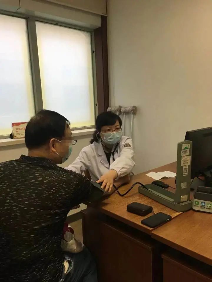 头晕乏力还会导致休克!男子病情加重,竟是这种水果惹的祸休闲区蓝鸢梦想 - Www.slyday.coM 头晕乏力还会导致休克!男子病情加重,竟是这种水果惹的祸休闲区蓝鸢梦想 - Www.slyday.coM