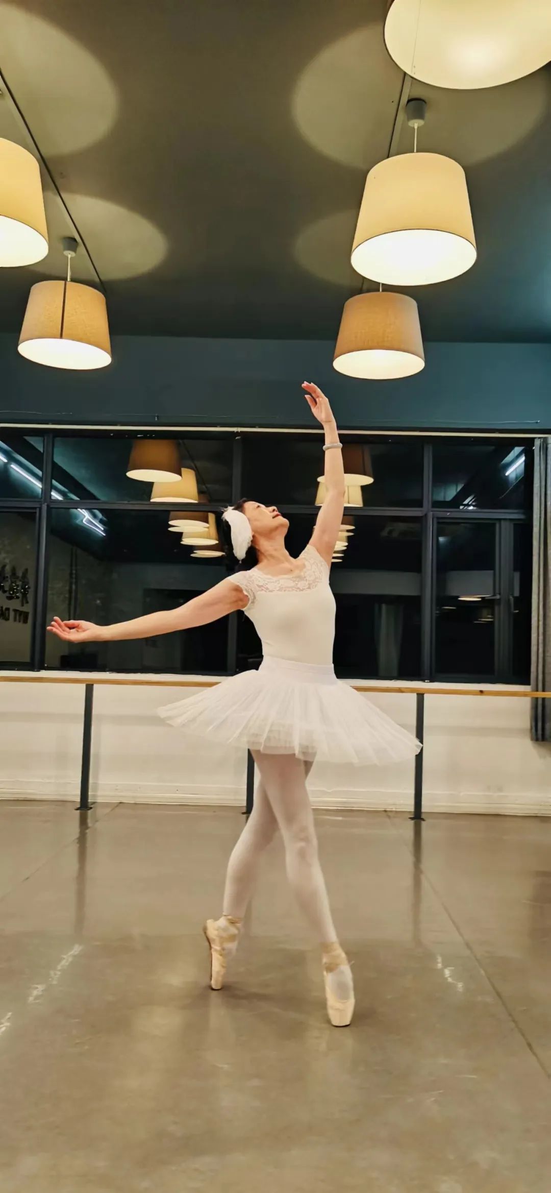 这才是退休族生活的高级感,她们把优雅融入了生活和生命休闲区蓝鸢梦想 - Www.slyday.coM 这才是退休族生活的高级感,她们把优雅融入了生活和生命休闲区蓝鸢梦想 - Www.slyday.coM