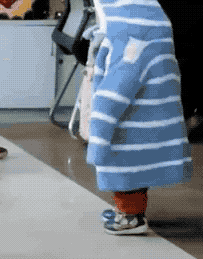 老人带娃的路子有多野?看完我服了哈哈哈!休闲区蓝鸢梦想 - Www.slyday.coM 老人带娃的路子有多野?看完我服了哈哈哈!休闲区蓝鸢梦想 - Www.slyday.coM