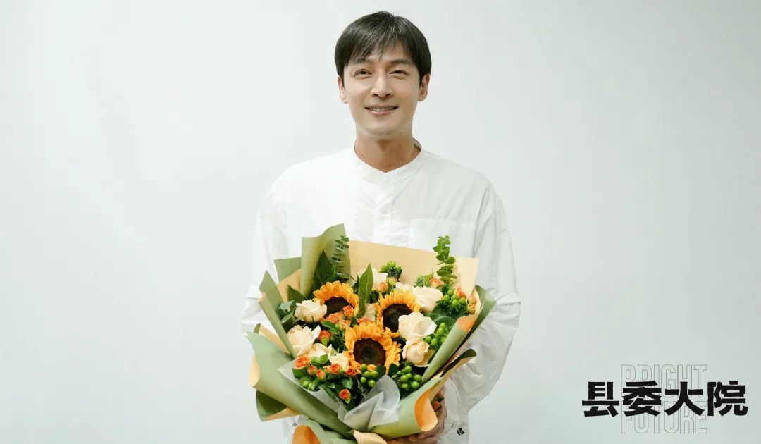 胡歌喺剧组过咗三个生日,《繁花》竟然仲未拍完!王家卫“拖延症”又发作?休闲区蓝鸢梦想 - Www.slyday.coM 胡歌喺剧组过咗三个生日,《繁花》竟然仲未拍完!王家卫“拖延症”又发作?休闲区蓝鸢梦想 - Www.slyday.coM