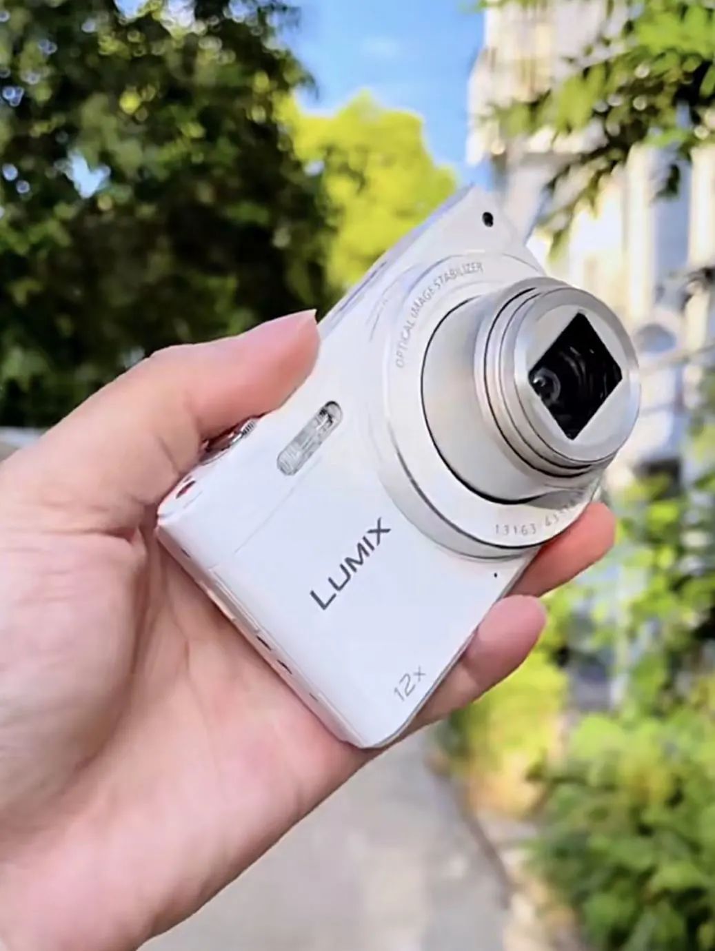 欧阳娜娜的氛围感,CCD功劳占一半休闲区蓝鸢梦想 - Www.slyday.coM 欧阳娜娜的氛围感,CCD功劳占一半休闲区蓝鸢梦想 - Www.slyday.coM