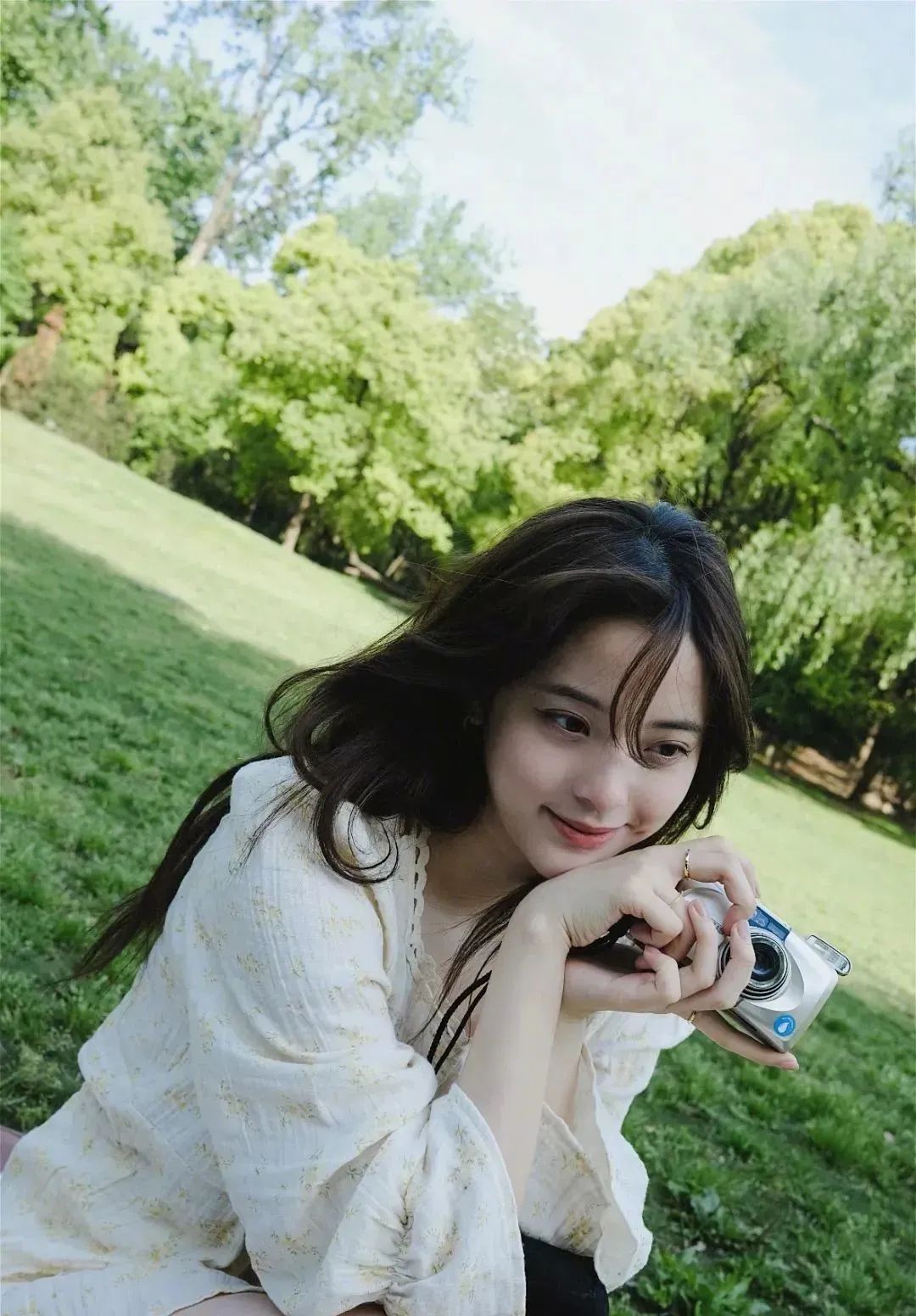 欧阳娜娜的氛围感,CCD功劳占一半休闲区蓝鸢梦想 - Www.slyday.coM 欧阳娜娜的氛围感,CCD功劳占一半休闲区蓝鸢梦想 - Www.slyday.coM