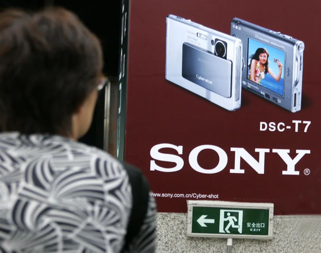 欧阳娜娜的氛围感,CCD功劳占一半休闲区蓝鸢梦想 - Www.slyday.coM 欧阳娜娜的氛围感,CCD功劳占一半休闲区蓝鸢梦想 - Www.slyday.coM