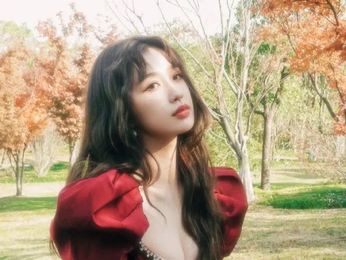 如何逆袭成为发量王者?!休闲区蓝鸢梦想 - Www.slyday.coM 如何逆袭成为发量王者?!休闲区蓝鸢梦想 - Www.slyday.coM