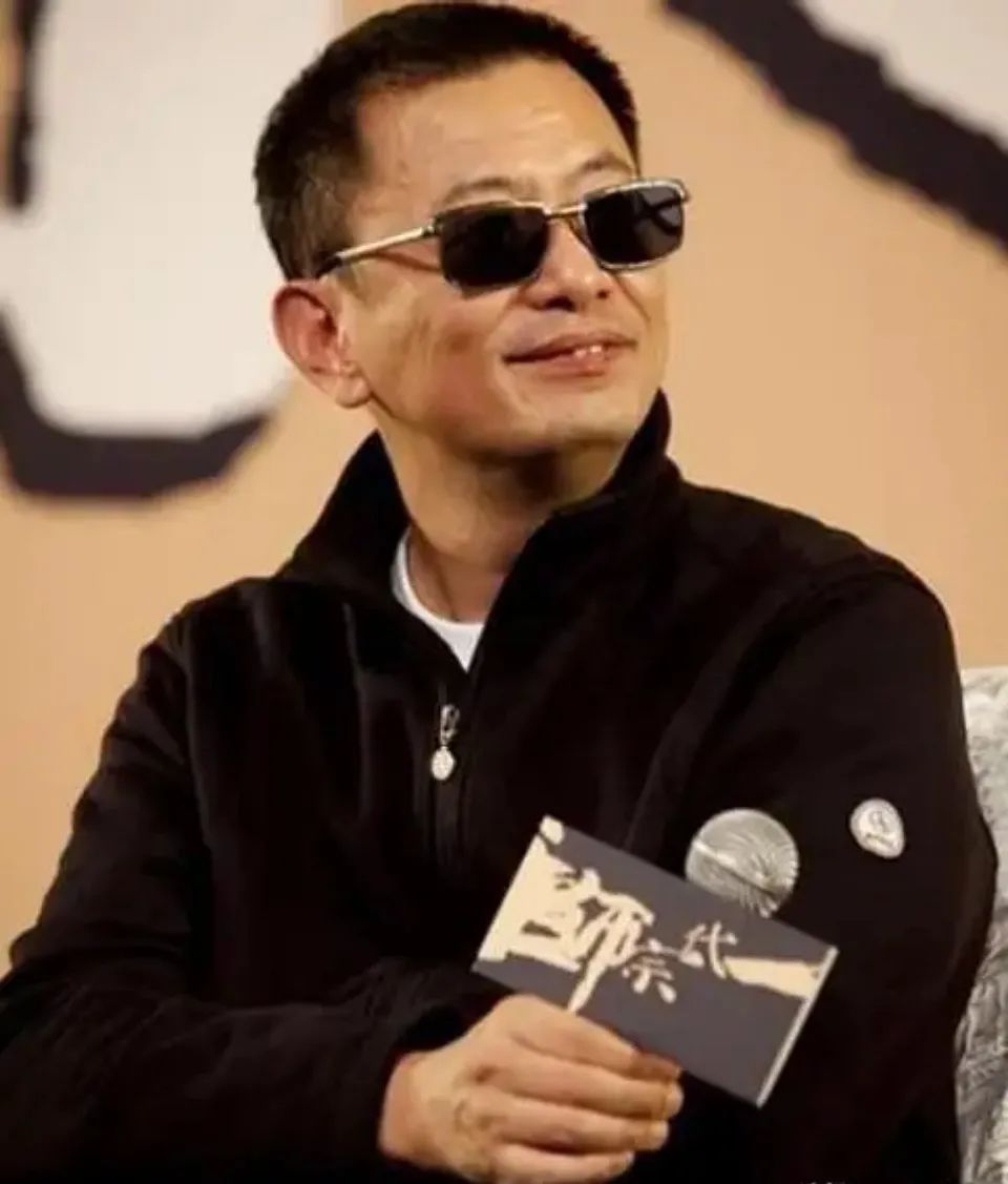 胡歌喺剧组过咗三个生日,《繁花》竟然仲未拍完!王家卫“拖延症”又发作?休闲区蓝鸢梦想 - Www.slyday.coM 胡歌喺剧组过咗三个生日,《繁花》竟然仲未拍完!王家卫“拖延症”又发作?休闲区蓝鸢梦想 - Www.slyday.coM