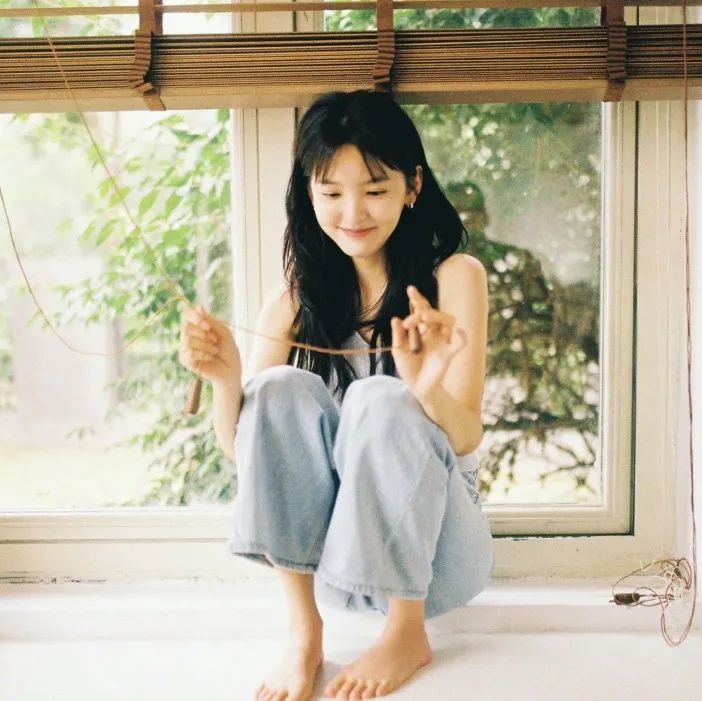 欧阳娜娜的氛围感,CCD功劳占一半休闲区蓝鸢梦想 - Www.slyday.coM 欧阳娜娜的氛围感,CCD功劳占一半休闲区蓝鸢梦想 - Www.slyday.coM