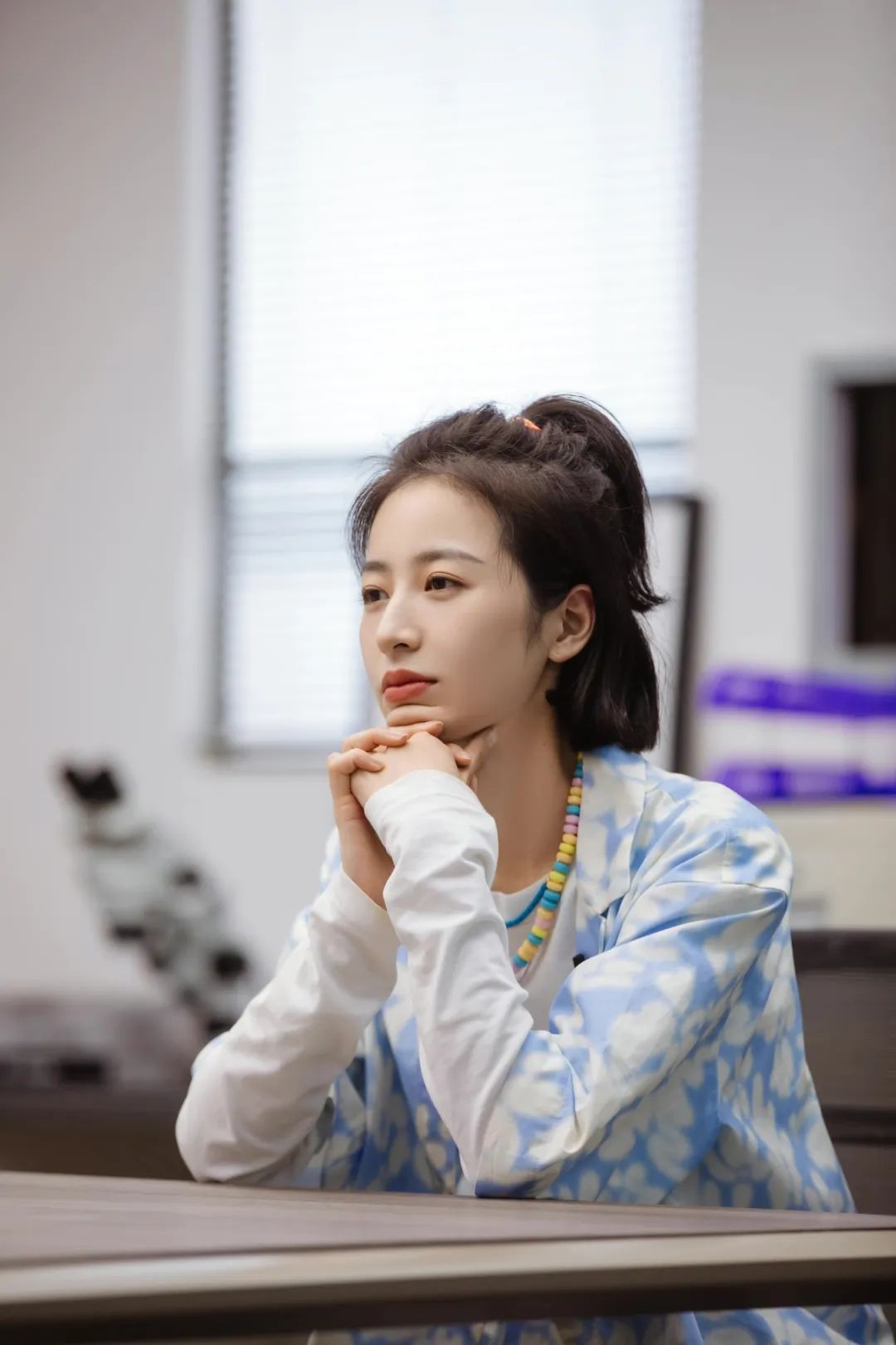 刚入秋,秦岚就把头发切了休闲区蓝鸢梦想 - Www.slyday.coM 刚入秋,秦岚就把头发切了休闲区蓝鸢梦想 - Www.slyday.coM