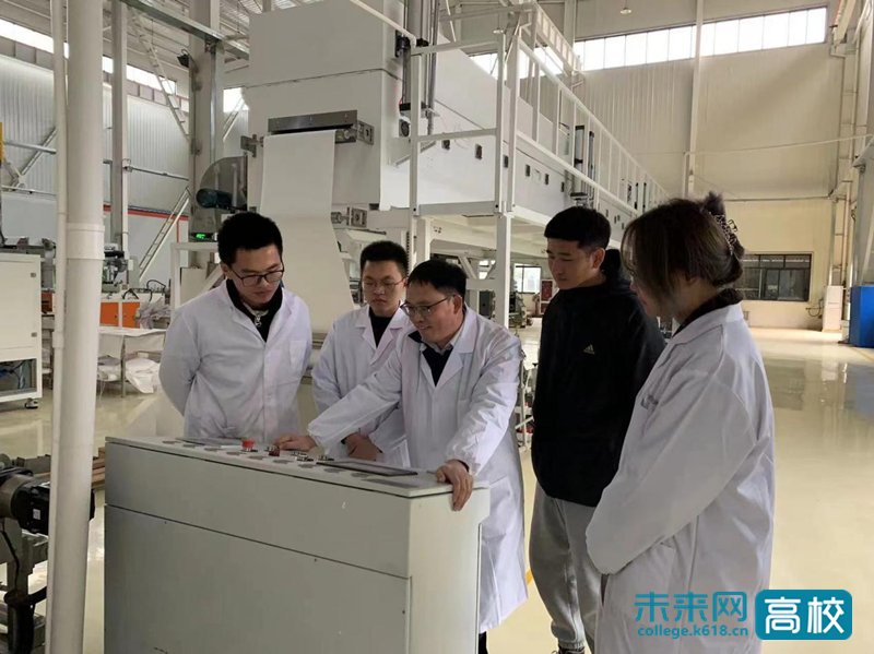 贵州民族大学张道海:做永远向上的科研人休闲区蓝鸢梦想 - Www.slyday.coM 贵州民族大学张道海:做永远向上的科研人休闲区蓝鸢梦想 - Www.slyday.coM