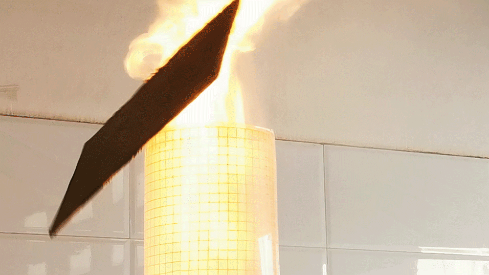 面粉会爆炸?影视剧中的场景会发生吗?休闲区蓝鸢梦想 - Www.slyday.coM 面粉会爆炸?影视剧中的场景会发生吗?休闲区蓝鸢梦想 - Www.slyday.coM