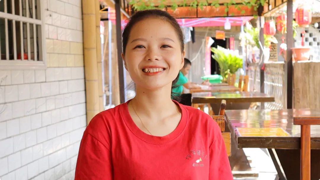 很美|姑娘|苗家|板栗_新浪新闻