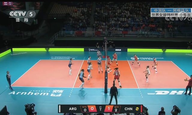 央视老重播中国女排赢的比赛，5+直播三镇VS大连，泰山VS广州