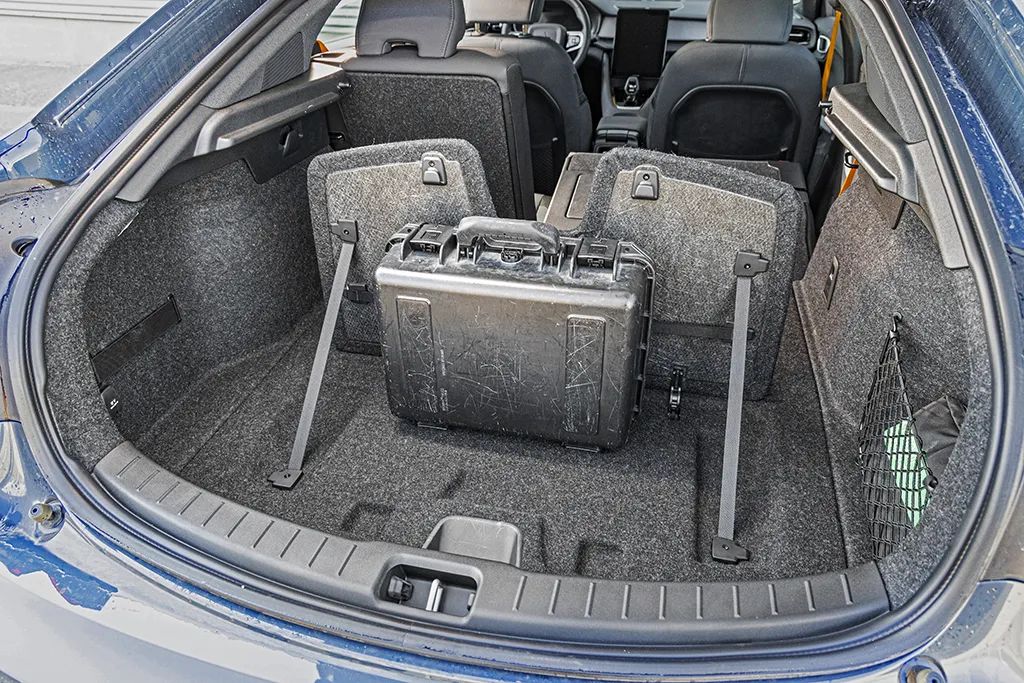 【德味】高性能玩具:特斯拉Model 3、极星2和BMW i4 M50休闲区蓝鸢梦想 - Www.slyday.coM 【德味】高性能玩具:特斯拉Model 3、极星2和BMW i4 M50休闲区蓝鸢梦想 - Www.slyday.coM