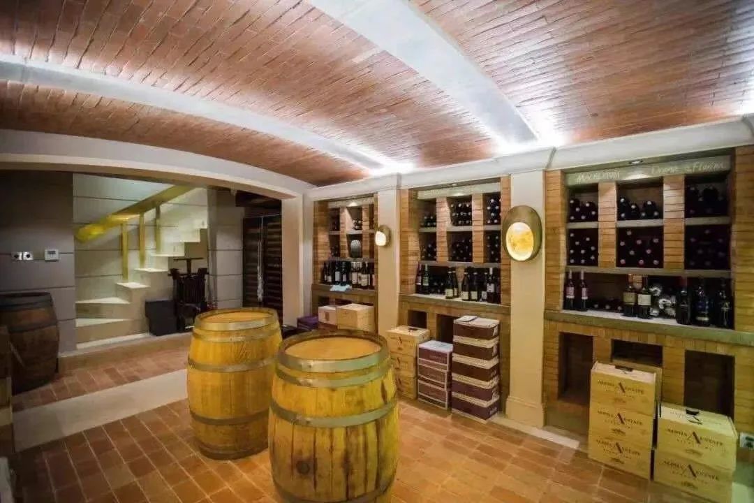 愚园路上的“希华馆”又有新变化→休闲区蓝鸢梦想 - Www.slyday.coM 愚园路上的“希华馆”又有新变化→休闲区蓝鸢梦想 - Www.slyday.coM