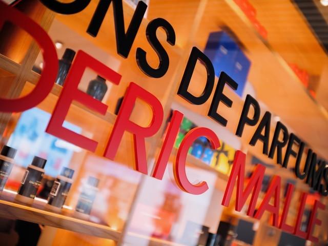 F0.95的诱惑 老蛙两款新定焦镜头评测休闲区蓝鸢梦想 - Www.slyday.coM F0.95的诱惑 老蛙两款新定焦镜头评测休闲区蓝鸢梦想 - Www.slyday.coM