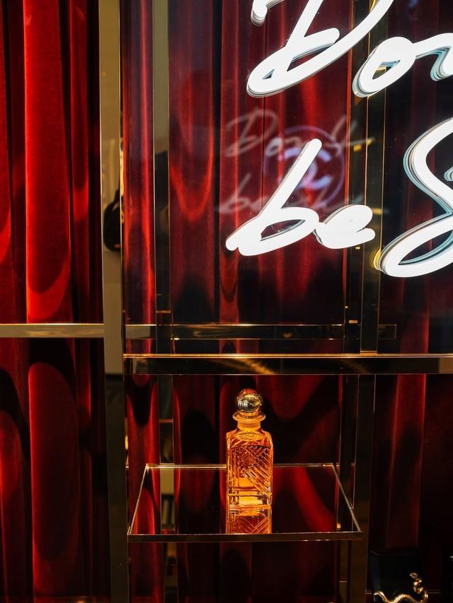 F0.95的诱惑 老蛙两款新定焦镜头评测休闲区蓝鸢梦想 - Www.slyday.coM F0.95的诱惑 老蛙两款新定焦镜头评测休闲区蓝鸢梦想 - Www.slyday.coM