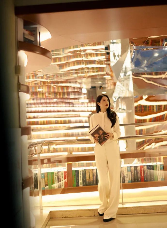 李昂昂的朋友圈休闲区蓝鸢梦想 - Www.slyday.coM 李昂昂的朋友圈休闲区蓝鸢梦想 - Www.slyday.coM