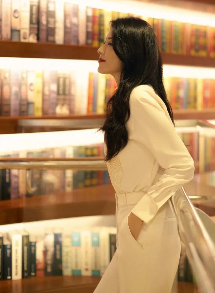 李昂昂的朋友圈休闲区蓝鸢梦想 - Www.slyday.coM 李昂昂的朋友圈休闲区蓝鸢梦想 - Www.slyday.coM