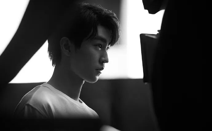 李昂昂的朋友圈休闲区蓝鸢梦想 - Www.slyday.coM 李昂昂的朋友圈休闲区蓝鸢梦想 - Www.slyday.coM