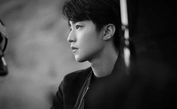 李昂昂的朋友圈休闲区蓝鸢梦想 - Www.slyday.coM 李昂昂的朋友圈休闲区蓝鸢梦想 - Www.slyday.coM