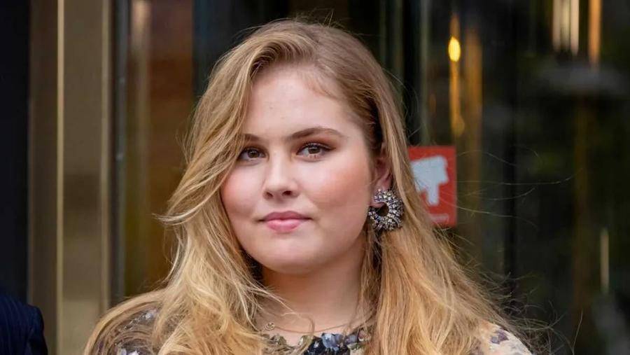 当未来的女王不容易:荷兰公主被犯罪集团盯上,还受过这些非议休闲区蓝鸢梦想 - Www.slyday.coM 当未来的女王不容易:荷兰公主被犯罪集团盯上,还受过这些非议休闲区蓝鸢梦想 - Www.slyday.coM