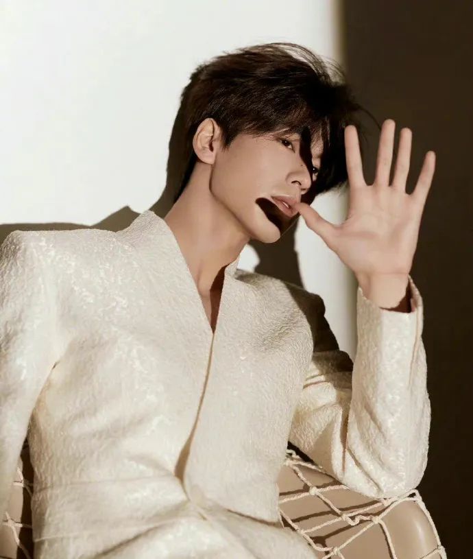 李昂昂的朋友圈休闲区蓝鸢梦想 - Www.slyday.coM 李昂昂的朋友圈休闲区蓝鸢梦想 - Www.slyday.coM