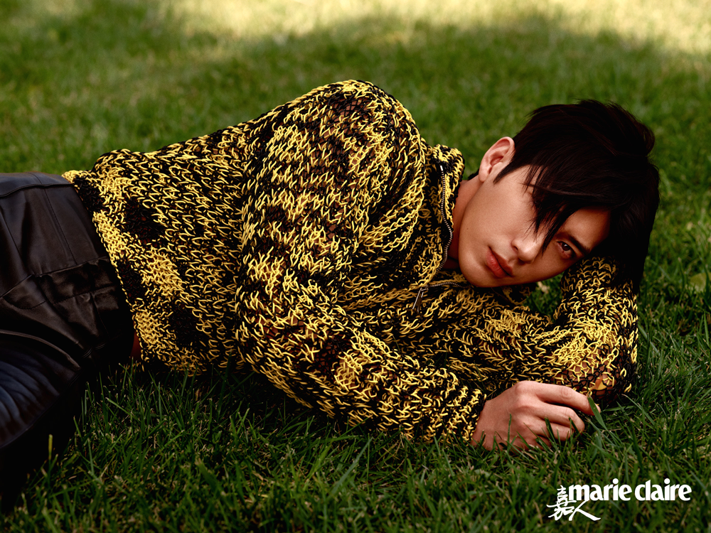 井柏然 回到自己|嘉人封面休闲区蓝鸢梦想 - Www.slyday.coM 井柏然 回到自己|嘉人封面休闲区蓝鸢梦想 - Www.slyday.coM