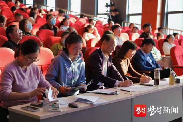 射阳县举行首届初中生英语口语现场展示活动休闲区蓝鸢梦想 - Www.slyday.coM 射阳县举行首届初中生英语口语现场展示活动休闲区蓝鸢梦想 - Www.slyday.coM