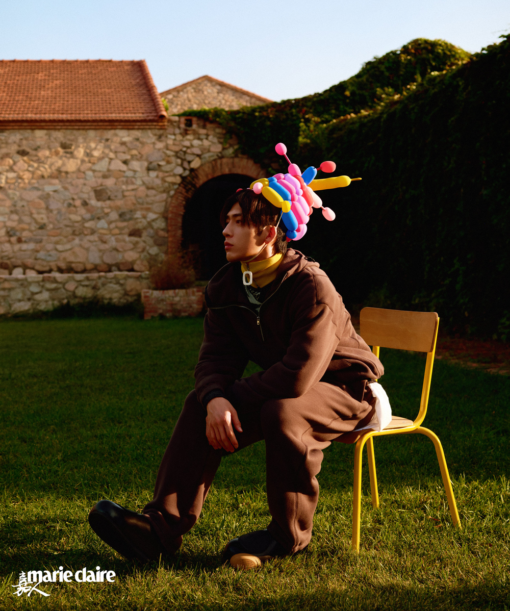 井柏然 回到自己|嘉人封面休闲区蓝鸢梦想 - Www.slyday.coM 井柏然 回到自己|嘉人封面休闲区蓝鸢梦想 - Www.slyday.coM