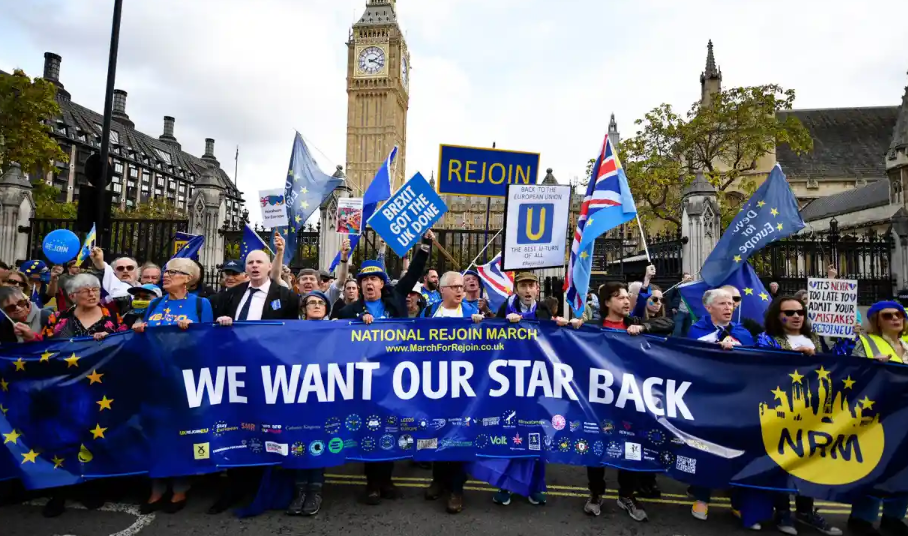 英數千民眾游行要求重返歐盟：脫歐是一種慢性死亡