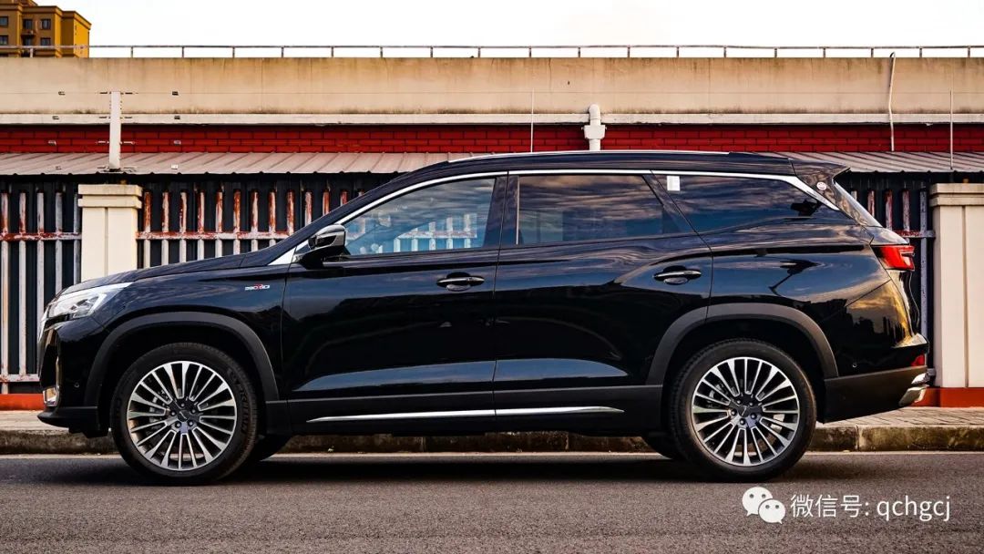 轿车开宝马5系 SUV为何选择捷途X90子龙?