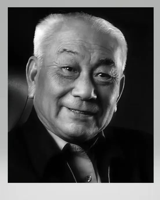 送别大师!“培养大师的大师”走了,手稿曾惊艳网友休闲区蓝鸢梦想 - Www.slyday.coM 送别大师!“培养大师的大师”走了,手稿曾惊艳网友休闲区蓝鸢梦想 - Www.slyday.coM