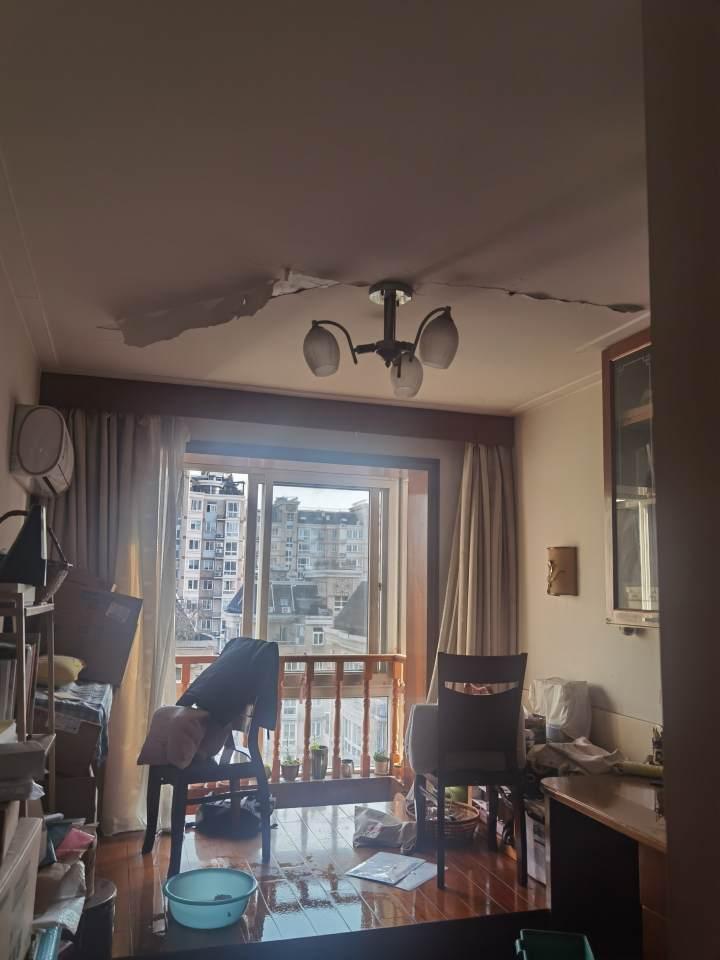 杭州价值千万学区房起火,祸起租客带电瓶车电池进屋,房东没等来赔偿,反被租客告上法庭休闲区蓝鸢梦想 - Www.slyday.coM 杭州价值千万学区房起火,祸起租客带电瓶车电池进屋,房东没等来赔偿,反被租客告上法庭休闲区蓝鸢梦想 - Www.slyday.coM