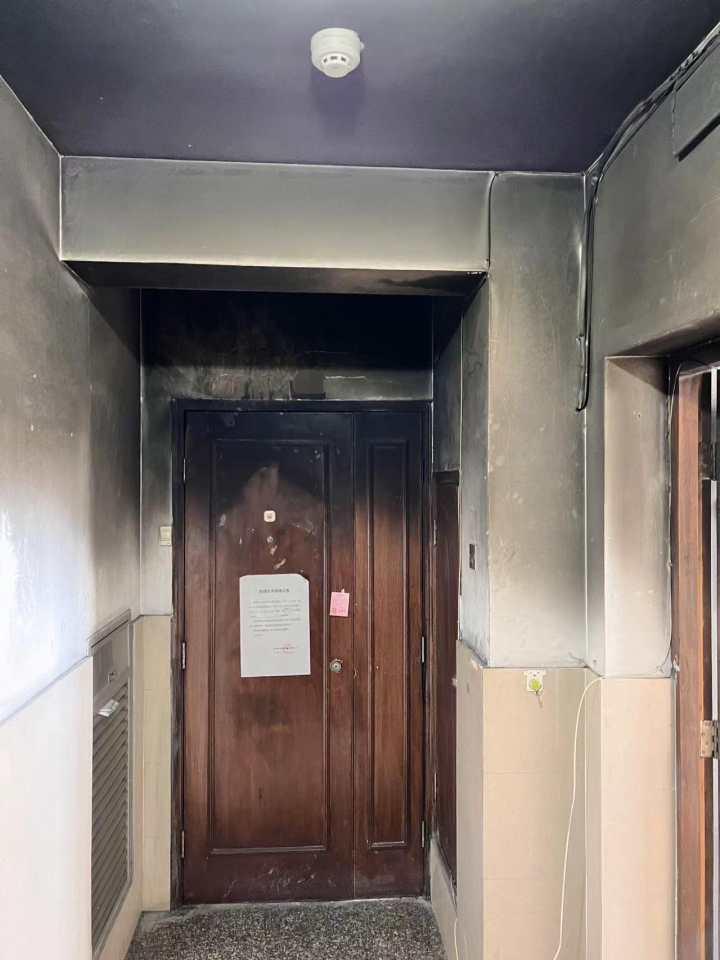 杭州价值千万学区房起火,祸起租客带电瓶车电池进屋,房东没等来赔偿,反被租客告上法庭休闲区蓝鸢梦想 - Www.slyday.coM 杭州价值千万学区房起火,祸起租客带电瓶车电池进屋,房东没等来赔偿,反被租客告上法庭休闲区蓝鸢梦想 - Www.slyday.coM