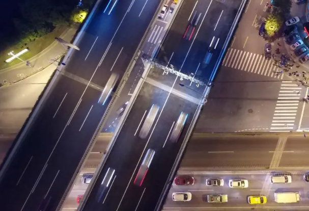 北京朝阳区近七成出租车实现电动化