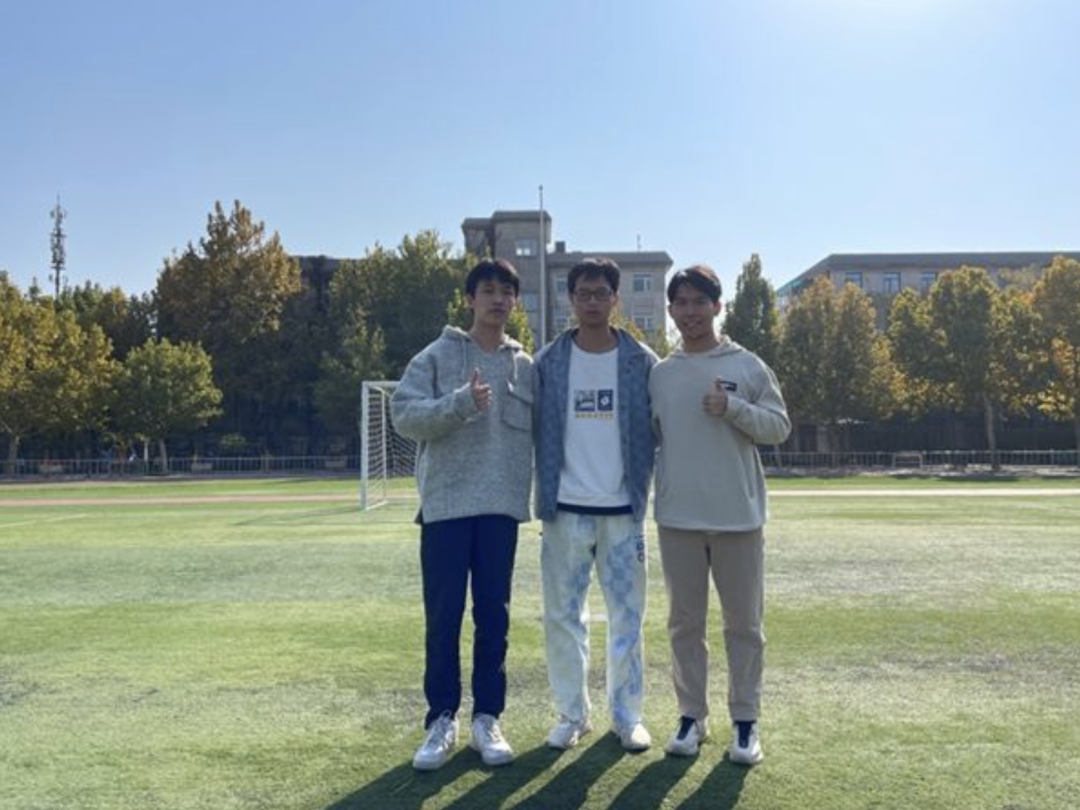 大学生突发心脏骤停,同学用这个“神器”救了他……休闲区蓝鸢梦想 - Www.slyday.coM 大学生突发心脏骤停,同学用这个“神器”救了他……休闲区蓝鸢梦想 - Www.slyday.coM